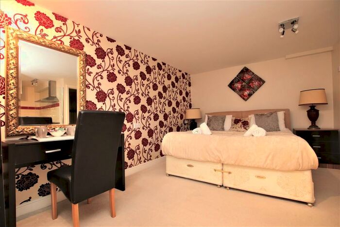 1 Bedroom Apartment To Rent In Bloomfield Road, Bath, BA2