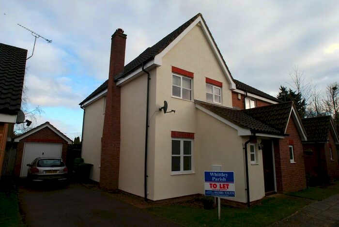 3 Bedroom Semi-Detached House To Rent In Chestnut Road, Tasburgh, NR15
