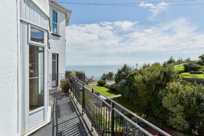 2 Bedroom Apartment To Rent In Osborne Road, Shanklin, PO37