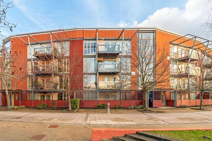 2 Bedroom Flat For Sale In School Square, Greenwich, SE10