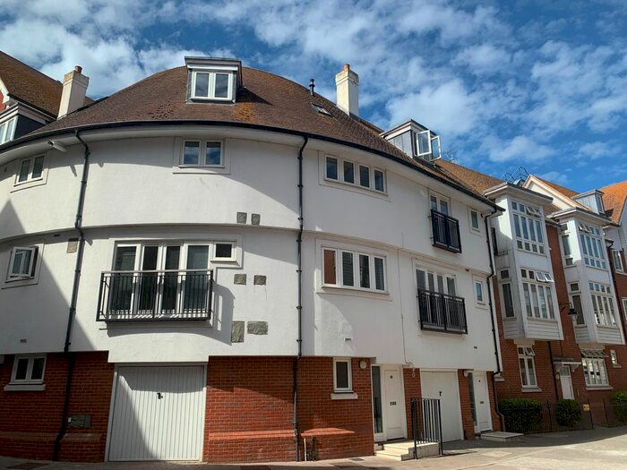 3 Bedroom Property To Rent In Tannery Way North, Canterbury, CT1