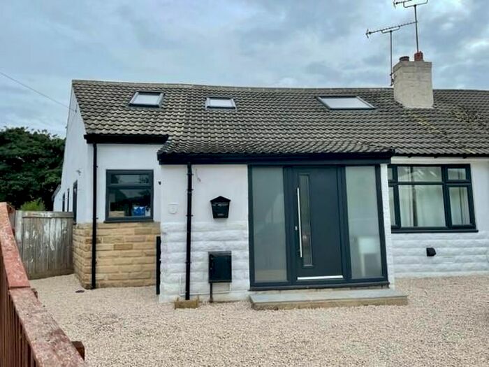 5 Bedroom Semi-Detached House To Rent In Greenway, Scarcroft, Leeds, LS14