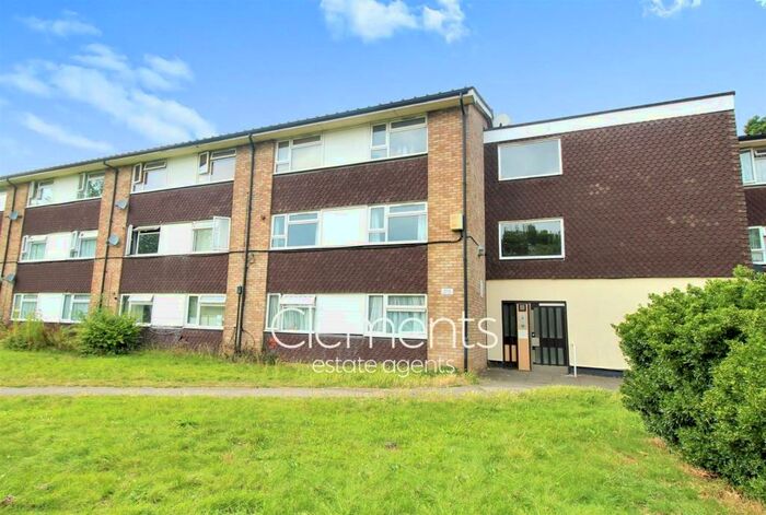 1 Bedroom Flat To Rent In Waveney, Hemel Hempstead, HP2