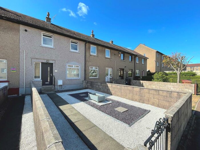 2 Bedroom House To Rent In Aboyne Avenue, Dundee, DD4
