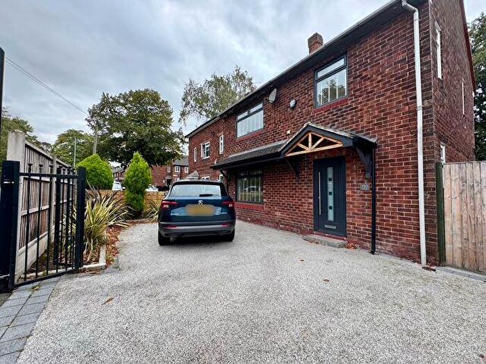 3 Bedroom Semi-Detached House For Sale In Firbank Road, Newall Green, Manchester, M23