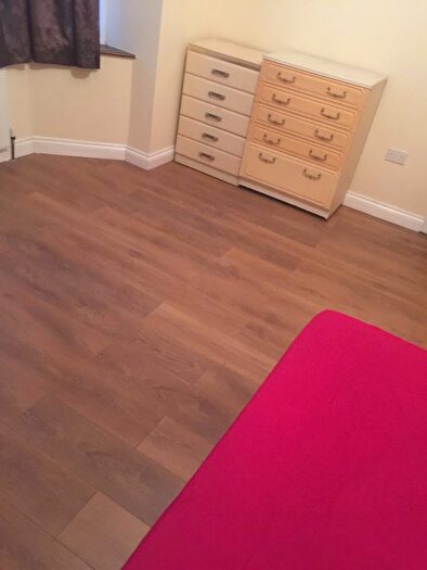 3 Bedroom End Of Terrace House To Rent In Cranley Drive, Ilford, IG2