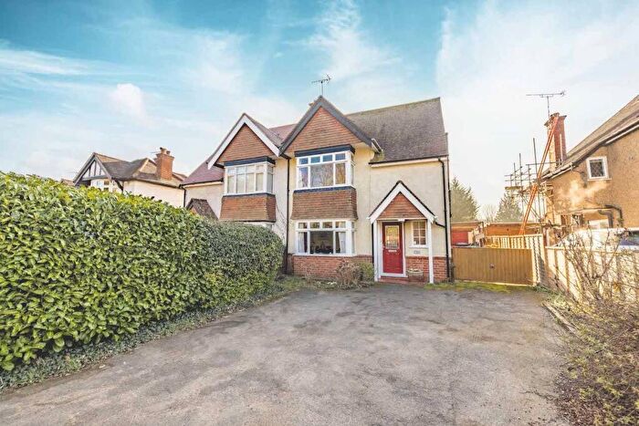 3 Bedroom Semi Detached House For Sale In Windsor Road, Maidenhead, SL6