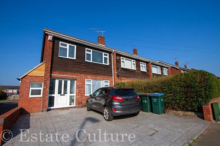 3 Bedroom Semi-Detached House To Rent In Momus Boulevard, Coventry, CV2
