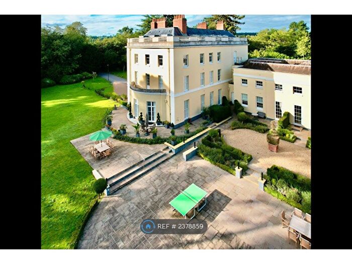 2 Bedroom Flat To Rent In Westhorpe House, Marlow, SL7