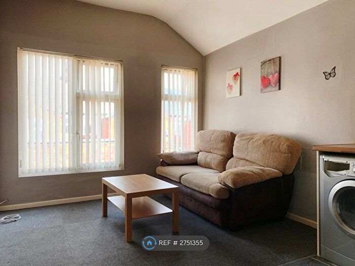 1 Bedroom Flat To Rent In Percy Road, Leicester, LE2