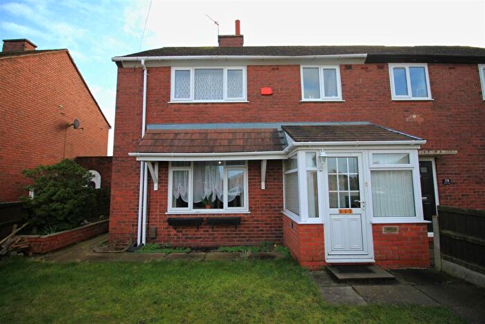 3 Bedroom Semi Detached House For Sale In Corporation Road, Denton, Manchester, M34