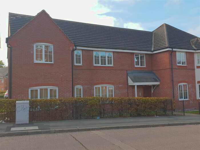 2 Bedroom Flat To Rent In Parish Court, Church Place, Walsall, WS3