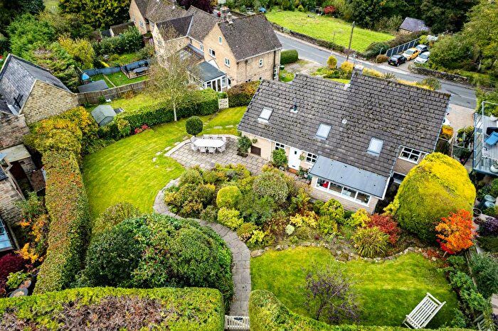 4 Bedroom Detached House For Sale In Sledgegate Lane, Matlock, DE4