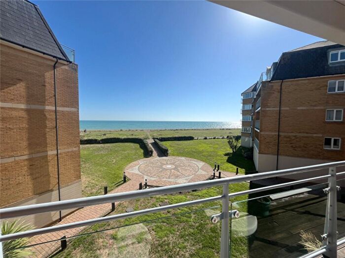 2 Bedroom Flat To Rent In San Diego Way, Eastbourne, East Sussex, BN23