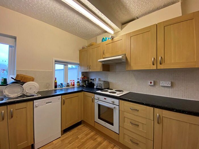 5 Bedroom Terraced House To Rent In Tennyson Road, Southampton, SO17