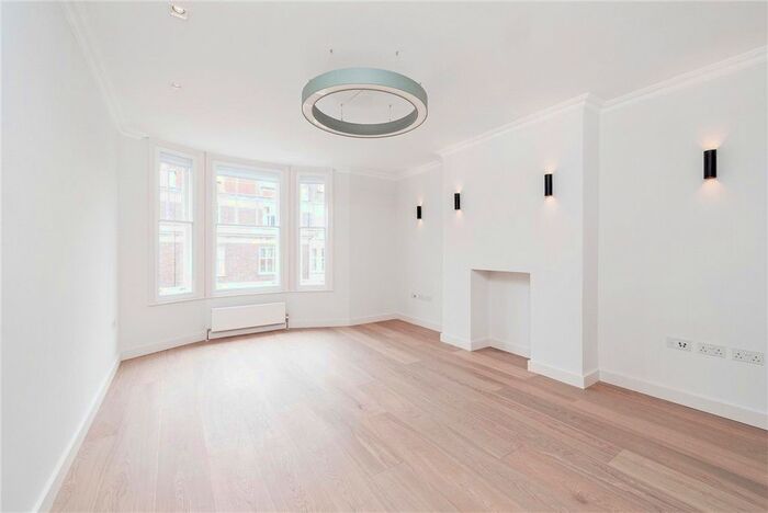 2 Bedroom Flat To Rent In Marylebone High Street, Marylebone, London, W1U