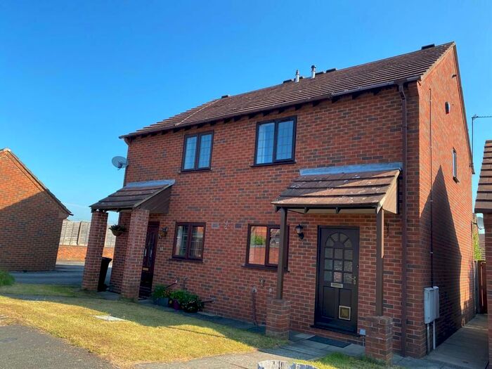 2 Bedroom Semi-Detached House To Rent In Hardacre Close, Melbourne, DE73