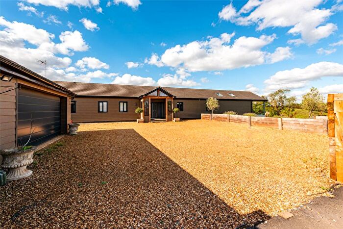4 Bedroom House For Sale In Main Road, Earls Barton, Northampton, Northamptonshire, NN6