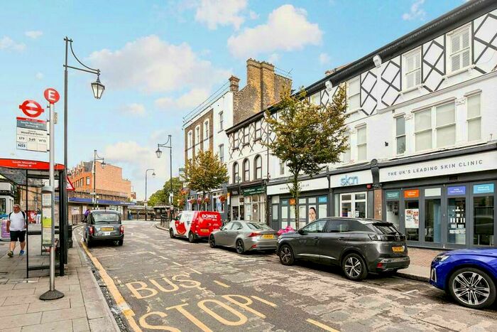 Studio To Rent In George Lane, London, E18