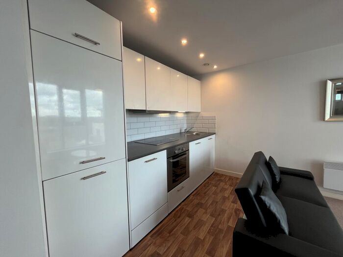 2 Bedroom Apartment To Rent In The Picture Works, Nottingham, NG2