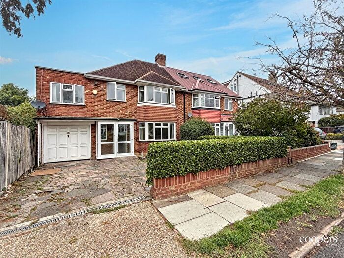 4 Bedroom Semi-Detached House To Rent In Warrender Way, Ruislip, HA4