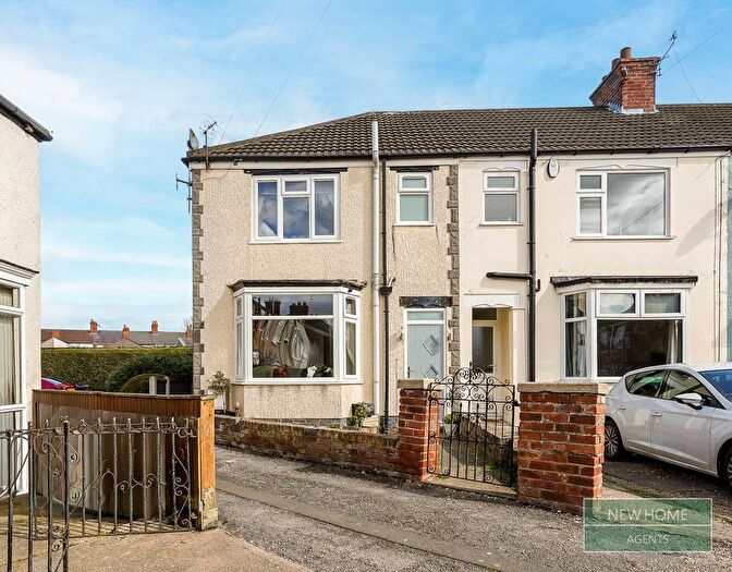 3 Bedroom End Terrace House For Sale In Phyllis Avenue Grimsby, DN34