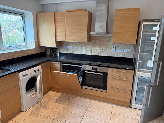 2 Bedroom Flat To Rent In Granville Road, Childs Hill, NW2