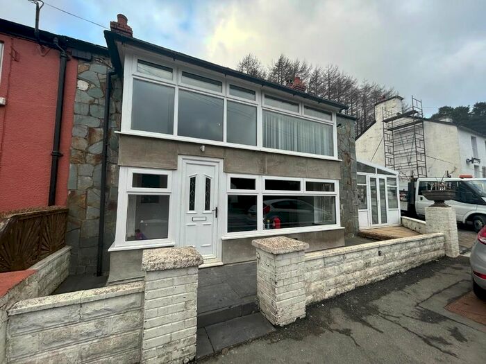 4 Bedroom End Of Terrace House To Rent In Ponterwyd, Aberystwyth, SY23