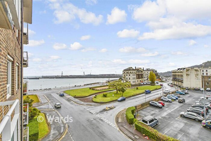 2 Bedroom Apartment For Sale In The Gateway, Dover, Kent, CT16