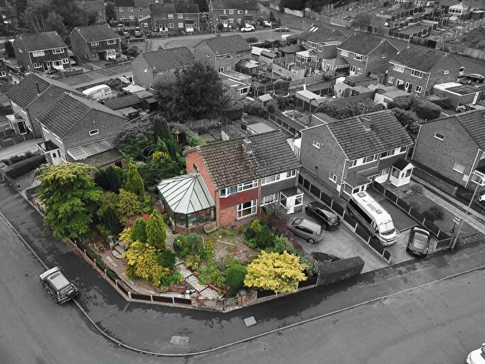 3 Bedroom Semi-Detached House For Sale In Barncroft Road, Chell Heath, Stoke-on-Trent, ST6