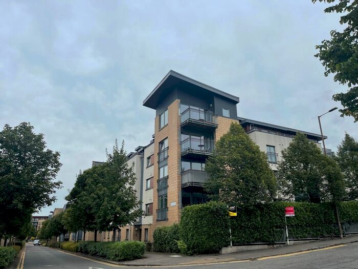 2 Bedroom Flat To Rent In East Pilton Farm Avenue, Pilton, Edinburgh, EH5