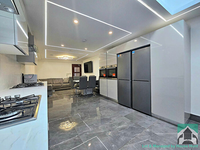 7 Bedroom House To Rent In Rookery Road, Selly Oak, Birmingham, B29