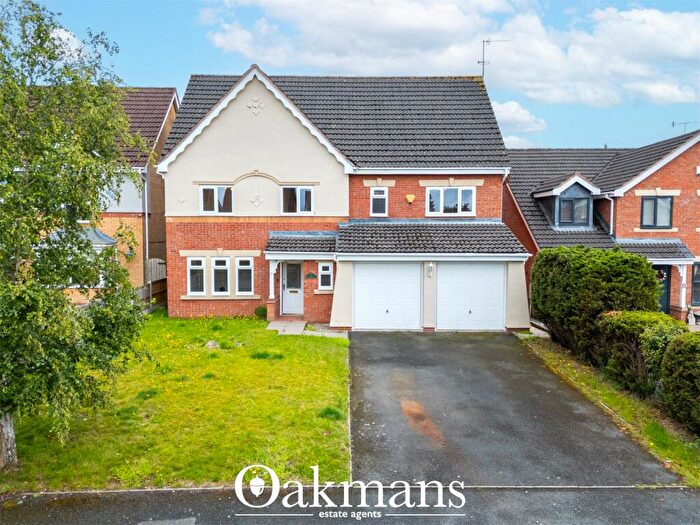 7 Bedroom Detached House For Sale In Sandown Drive, Catshill, Bromsgrove, Worcestershire, B61