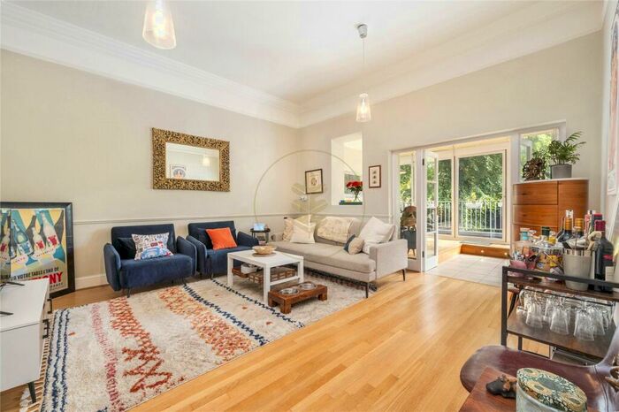 3 Bedroom Apartment To Rent In Haverstock Hill, Belsize Park, London, NW3