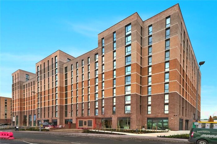 2 Bedroom Apartment To Rent In Chevette Court, Kimpton Road, Luton, LU2