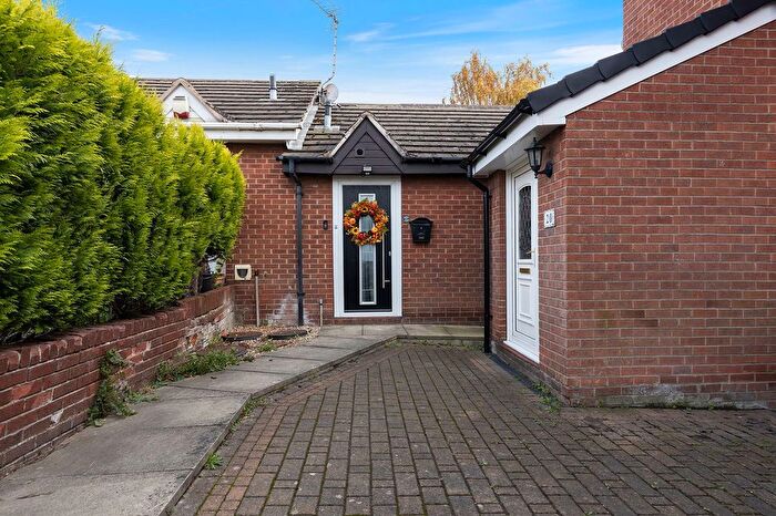 1 Bedroom Semi Detached Bungalow For Sale In Grasby Court, Bramley, Rotherham, S66