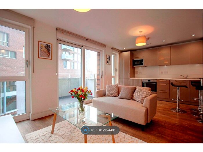 Studio To Rent In Hannaford Walk, London, E3