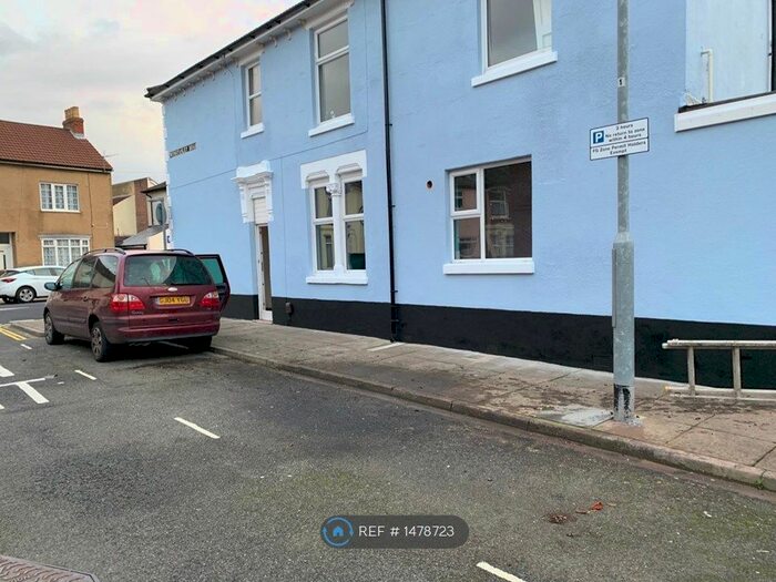 3 Bedroom End Of Terrace House To Rent In Stamshaw Road, Portsmouth, PO2