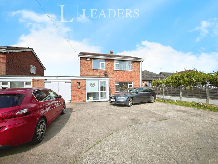 3 Bedroom Detached House To Rent In Jaywick Lane, Clacton-on-Sea, CO15