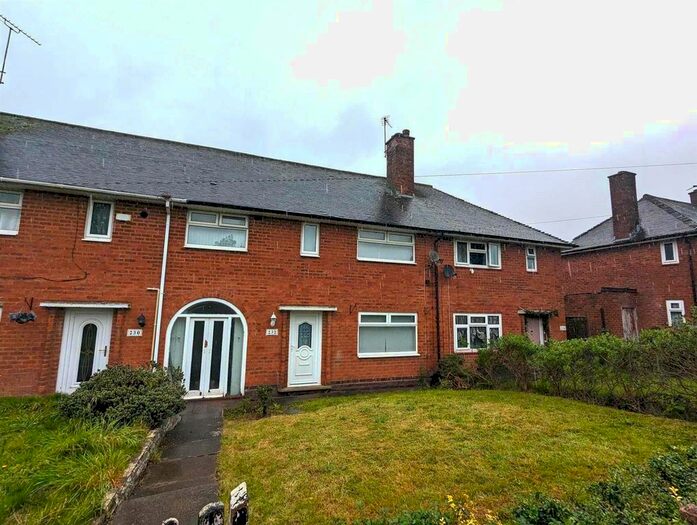 3 Bedroom Property To Rent In Fairfax Road, Northfield, Birmingham, B31