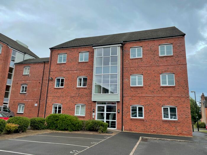 2 Bedroom Flat To Rent In Chandley Wharf, Warwick, CV34