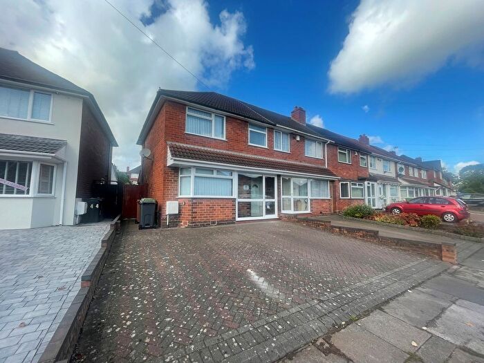 3 Bedroom End Of Terrace House To Rent In Chantrey Crescent, Great Barr, Birmingham, B43
