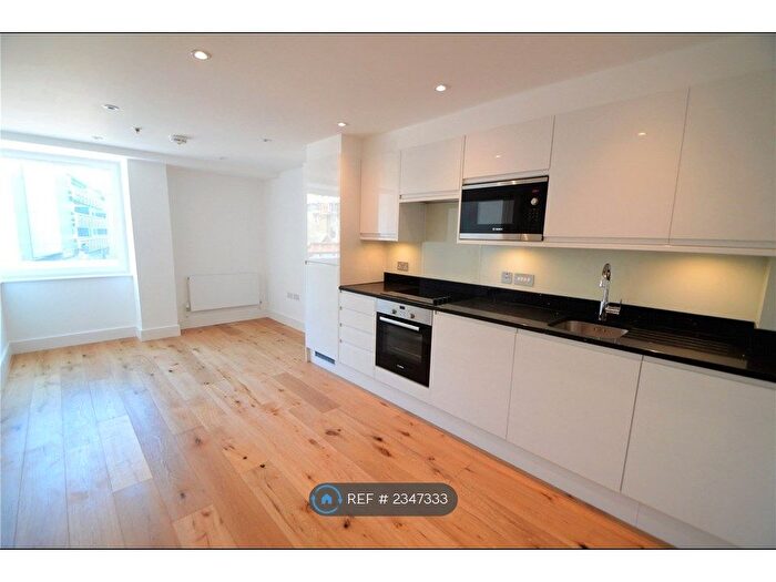 1 Bedroom Flat To Rent In Green Dragon House, Croydon, CR0