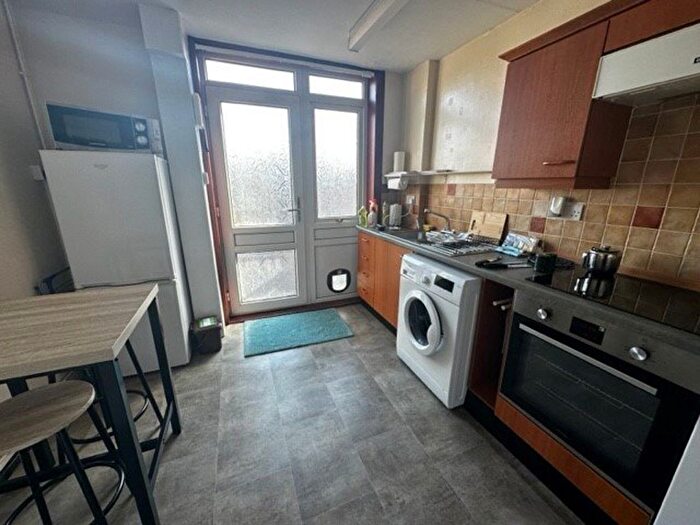 2 Bedroom Detached House To Rent In Pitcairn Park, Leuchars, Fife, KY16