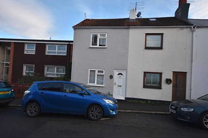 2 Bedroom End Of Terrace House To Rent In , EX1
