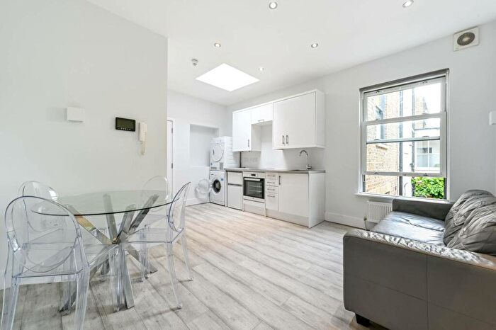 1 Bedroom Flat To Rent In Adolphus Road, Finsbury Park, London, N4