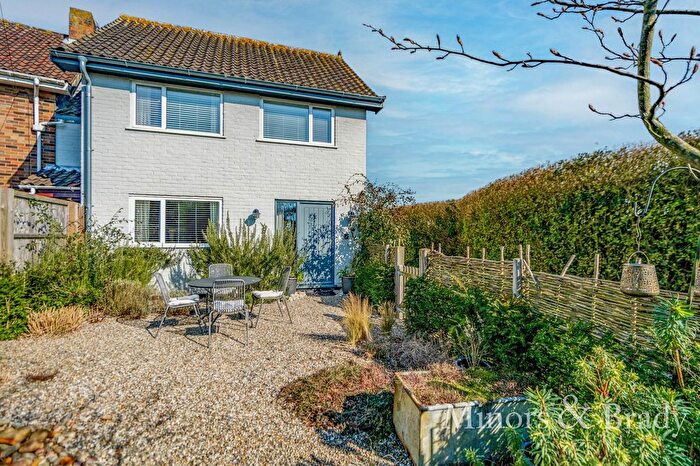 2 Bedroom Semi Detached House To Rent In The Street, Baconsthorpe, NR25