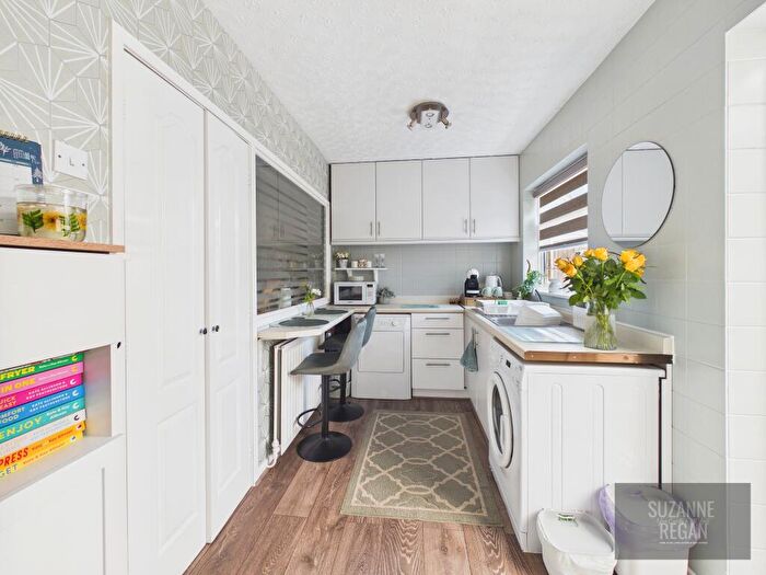 3 Bedroom End Of Terrace House For Sale In Vicarage Lane, Ash Green, Coventry, Warwickshire, CV7