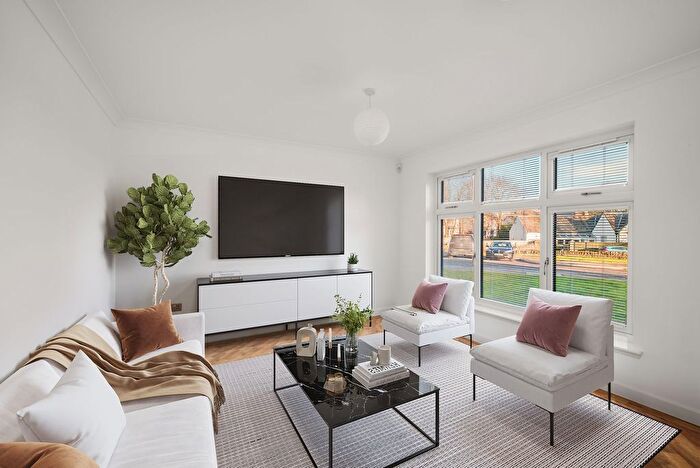 4 Bedroom Detached House For Sale In Golf View, Dundee, DD4