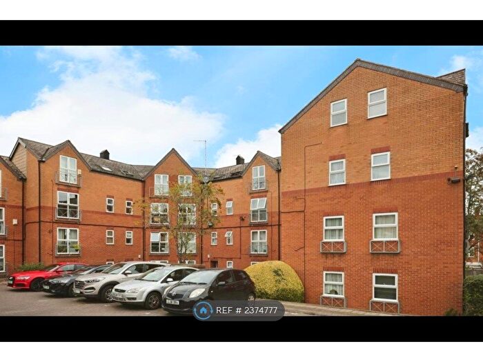 1 Bedroom Flat To Rent In Newland Road, Banbury, OX16